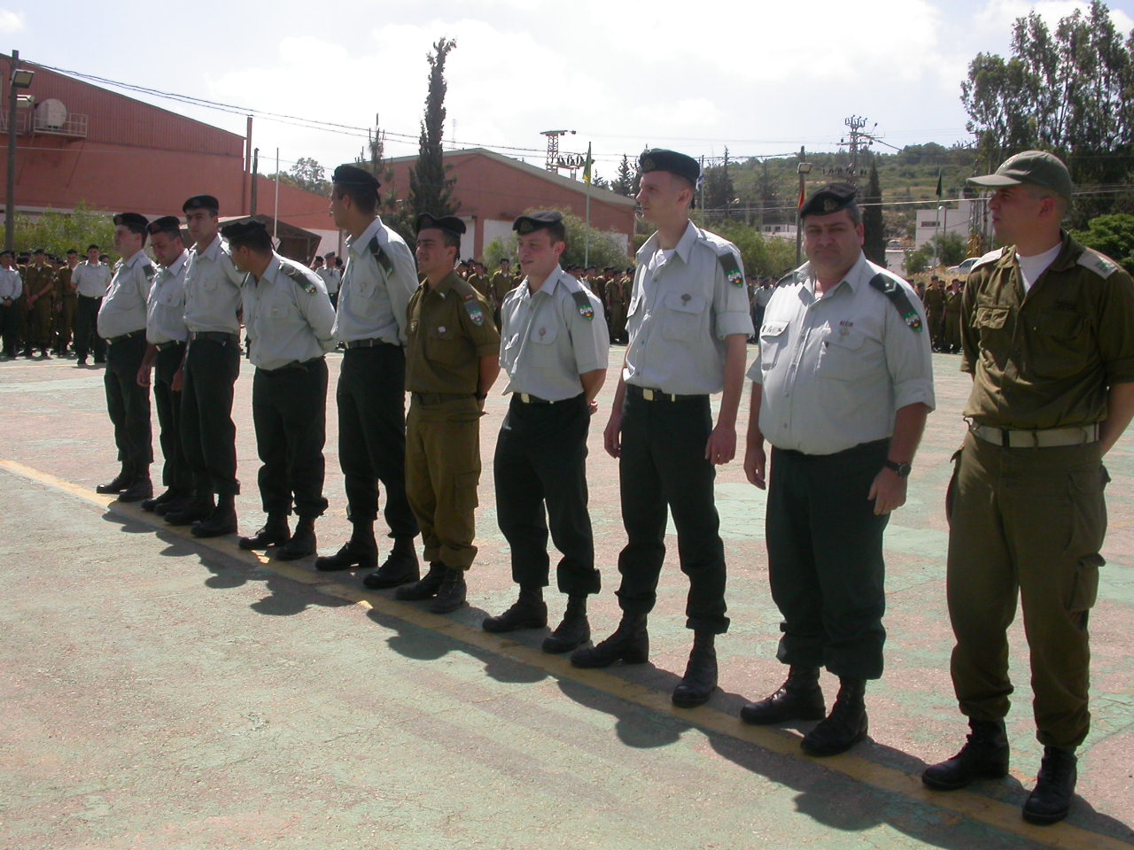 תמונה של שנת 2004 - תמונות מספרות על שירות עשיר מאוד ומלא עשייה